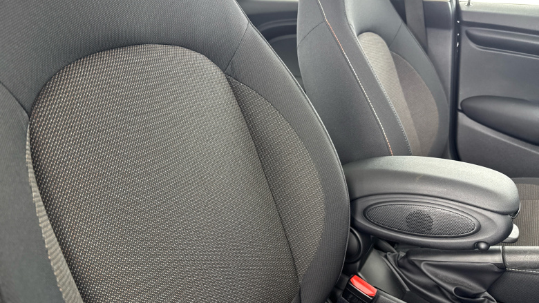 MINI Hatchback 1.5 Cooper Classic II 5dr Auto Petrol Hatchback